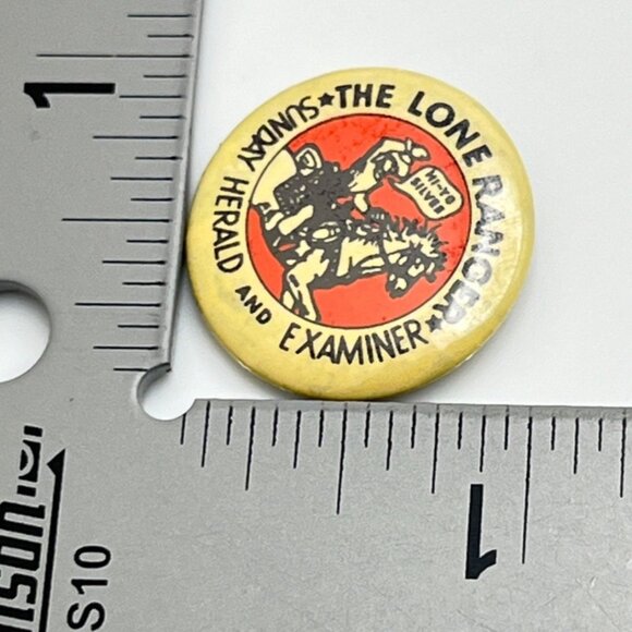 Vintage Lone Ranger Pinback Sunday Herald & Examiner Button Pin Hi Ho Silver - Picture 3 of 5